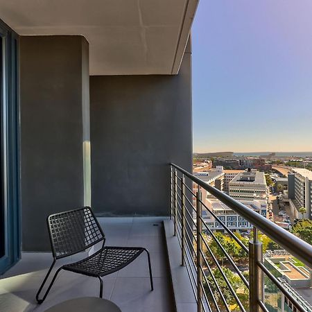 Elegant Apartment In The City Cape Town Exterior photo